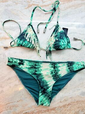 H&M Green Tie-Dye Fringe Triangle Bikini Set